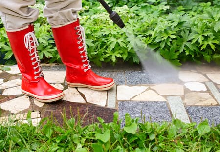 Pressure Washing Transforms Your Orlando Property's Outdoor Spaces